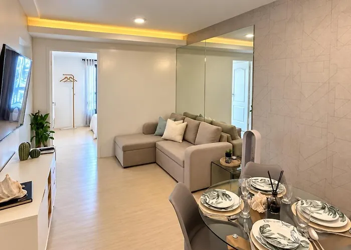 Modern Oasis 2br Netflix And Pool
