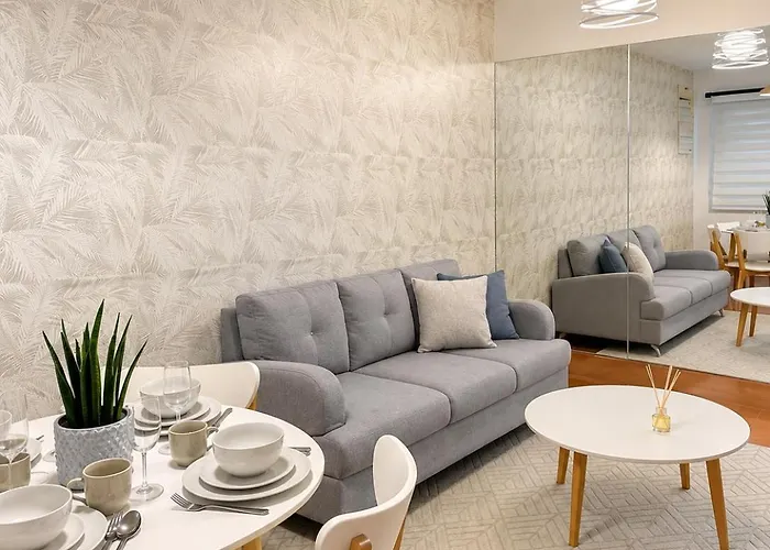 Modern Oasis 2br Netflix And Pool *