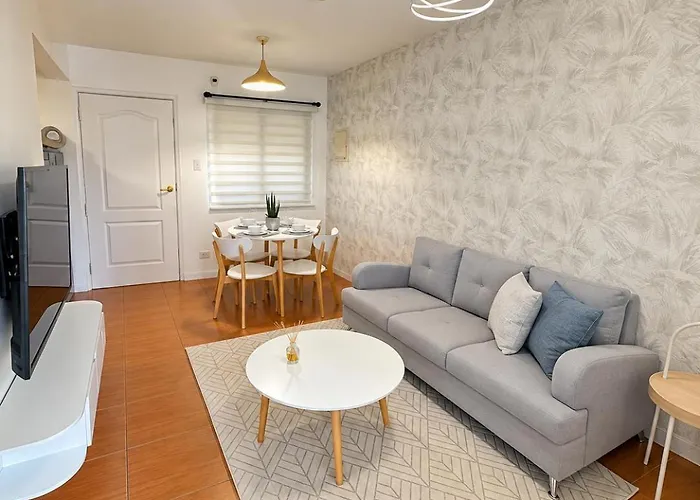 Modern Oasis 2br Netflix And Pool